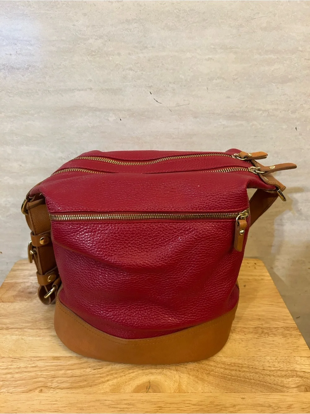 Valentina Genuine Italian Leather Convertible Bucket Tote/Hobo